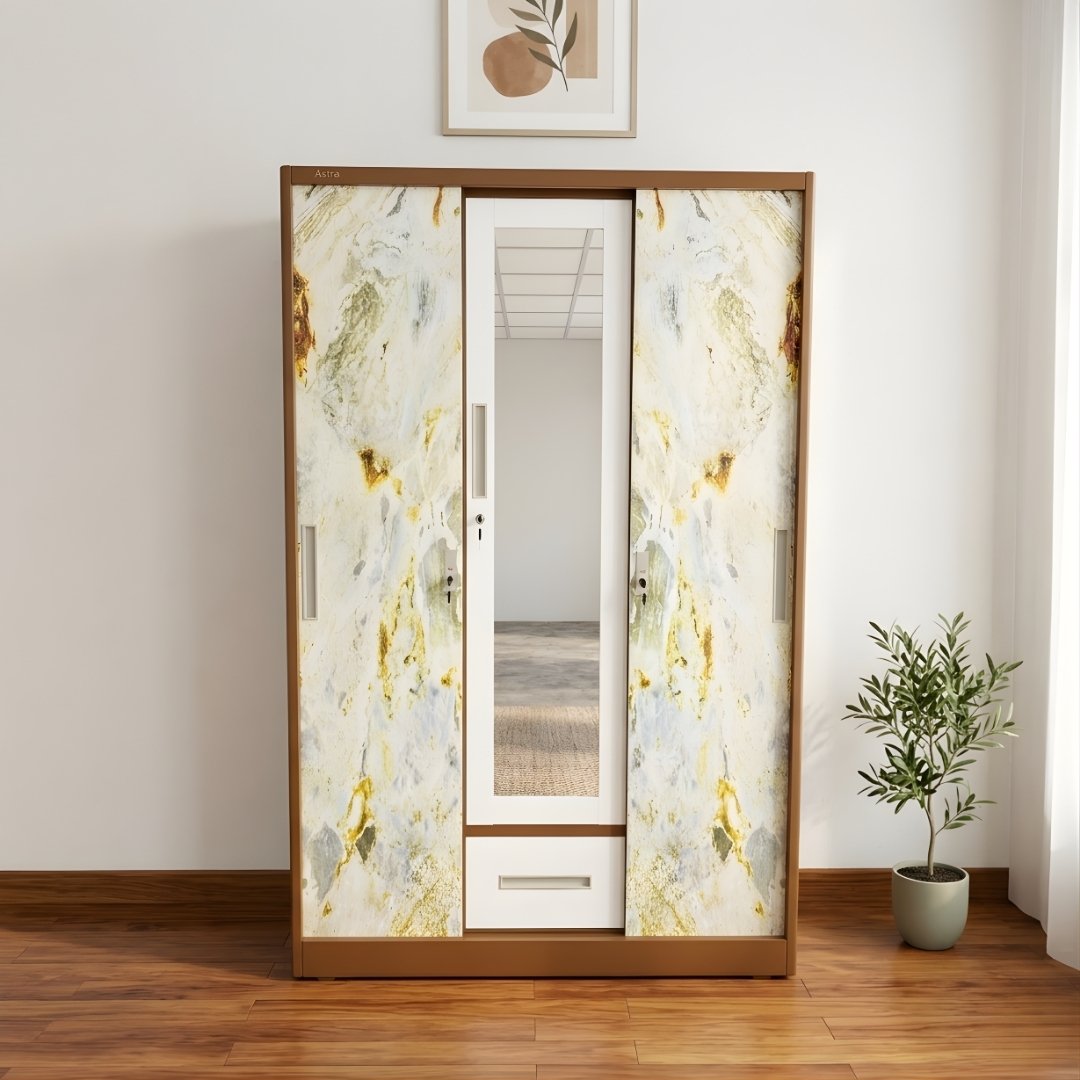 Lemari Pakaian Besi 3 Pintu 120
